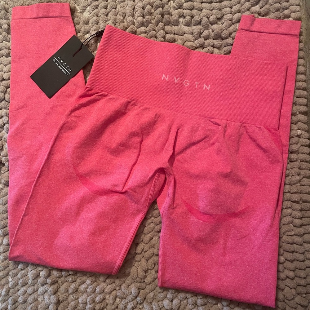 NVGTN. Size Small. Pink.